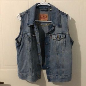 Levi’s Vest
